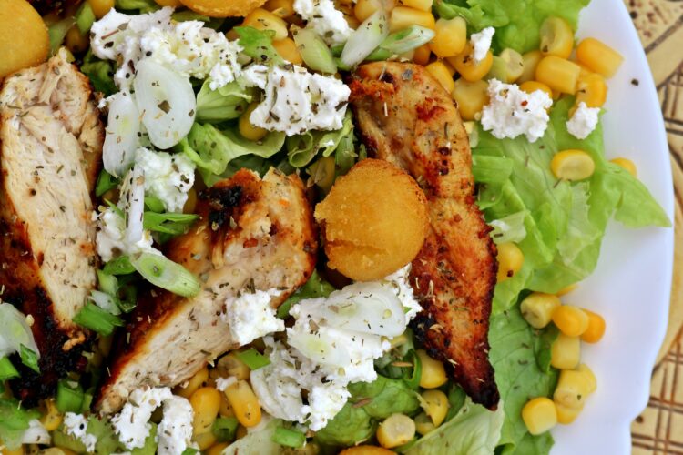 салата со компири