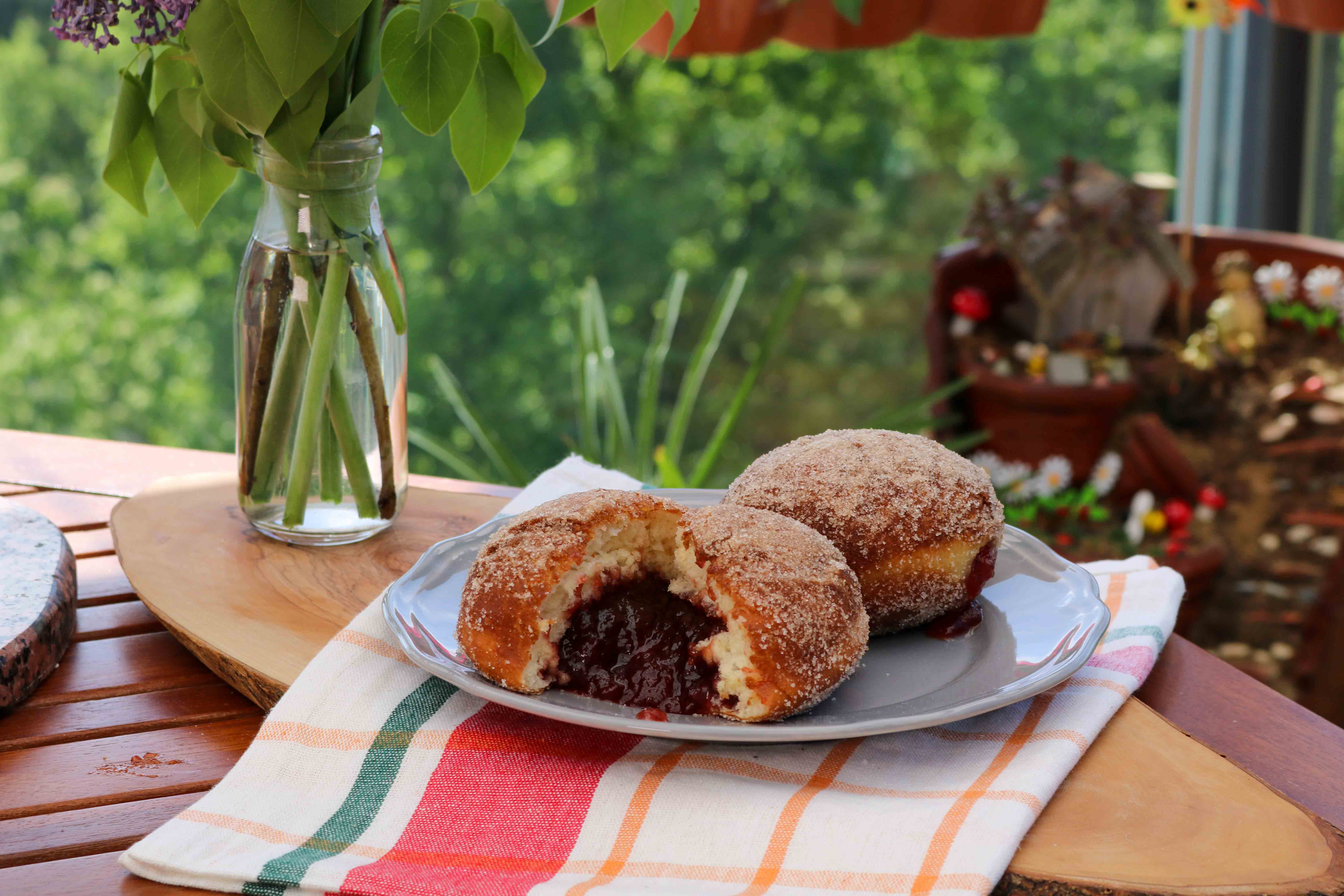 крофни со џем krofni so dzem