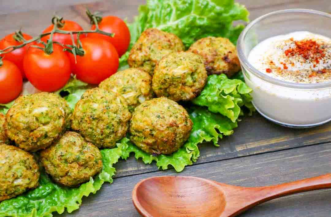 кофтиња со брокула